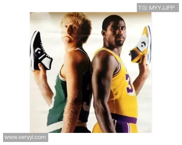 魔术师约翰逊与拉里伯德的经典对决重塑NBA历史的辉煌瞬间