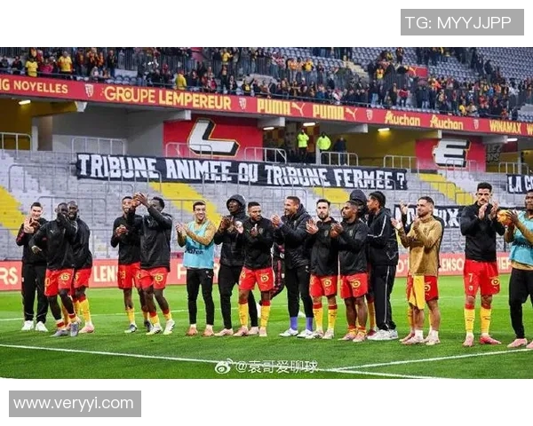 月克莱蒙迎战朗斯争夺法甲积分榜关键战役的精彩对决